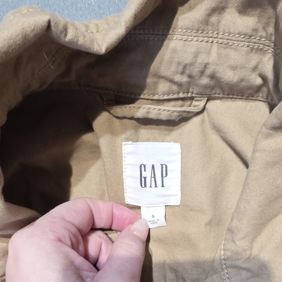 Gap EUC Women's Cargo Utility Tan Jacket PTP 20 Length 24 - Picture 4 of 5
